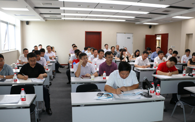 聚焦戰(zhàn)略、創(chuàng)新發(fā)展---泰豪智能節(jié)能本部中期經(jīng)營(yíng)工作會(huì)召開